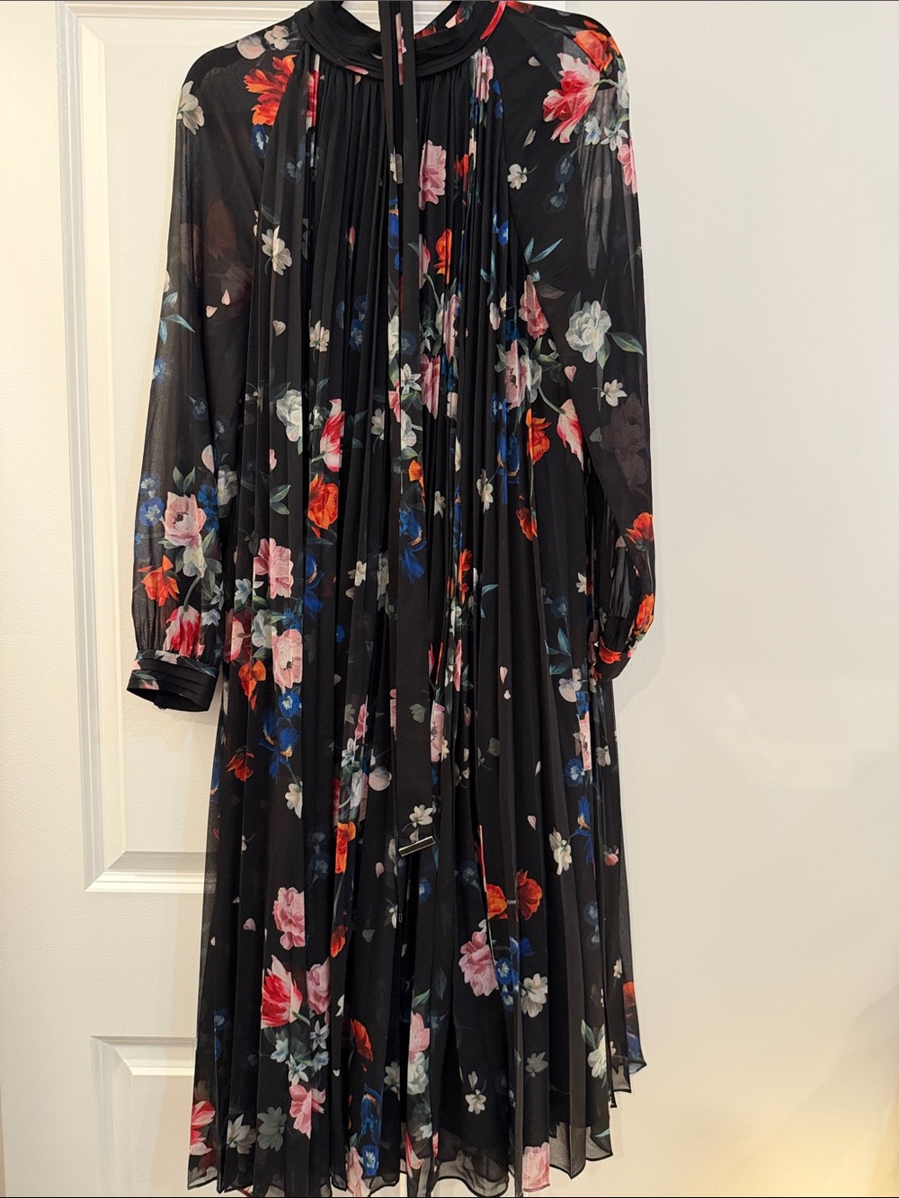 Ted Baker London Black Floral Pleated Maxi Dress
